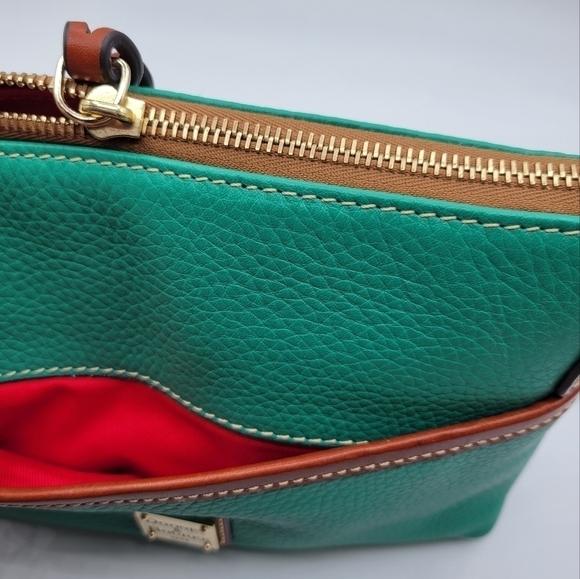 Dooney & Bourke Spearmint Ginger Pouchette crossbody bag - Picture 5 of 6